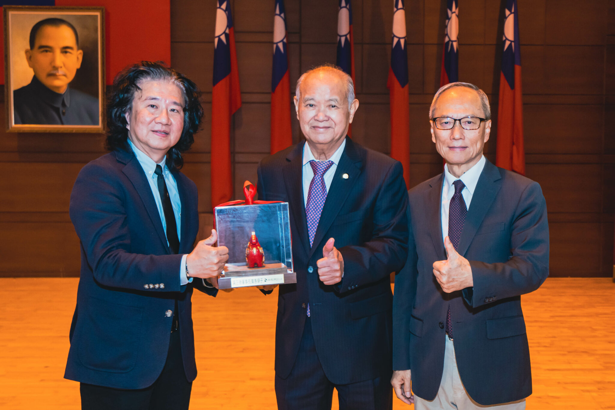 Featured image for “合環建設支持設計教育　捐資設立獎助學金嘉惠學子”